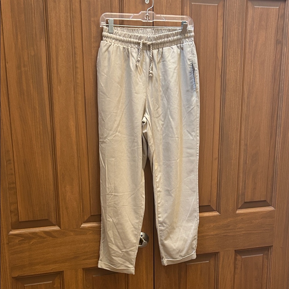Ci Sono women’s Light Tan linen cropped pants medium new